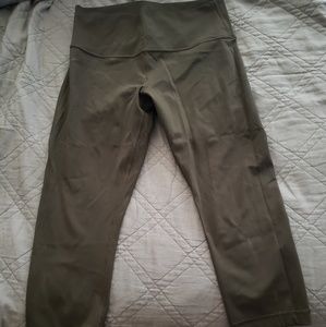 Lululemon Wunder Under leggings